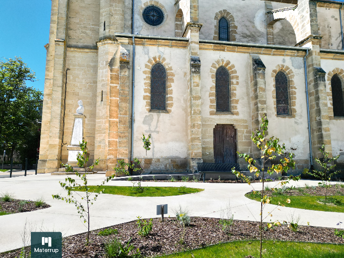 Centre-bourg Souprosse : Mise en valeur du  patrimoine historique du centre-bourg avec un aménagement cohérent, convivial et durable avec du ciment Materrup