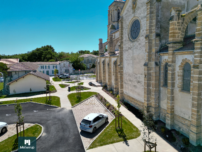 Centre-bourg Souprosse : Mise en valeur du  patrimoine historique du centre-bourg avec un aménagement cohérent, convivial et durable avec du ciment Materrup