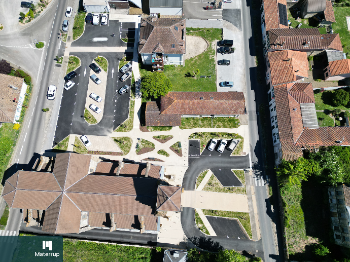 Centre-bourg Souprosse : Mise en valeur du  patrimoine historique du centre-bourg avec un aménagement cohérent, convivial et durable avec du ciment Materrup